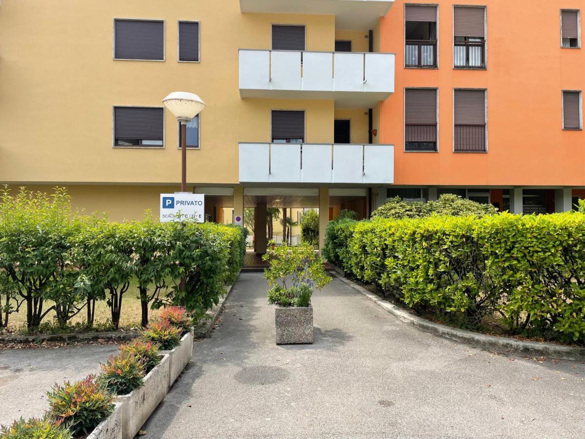 Appartamento Spazioso Con 3 Camere Da Letto ريفا ديل غاردا المظهر الخارجي الصورة