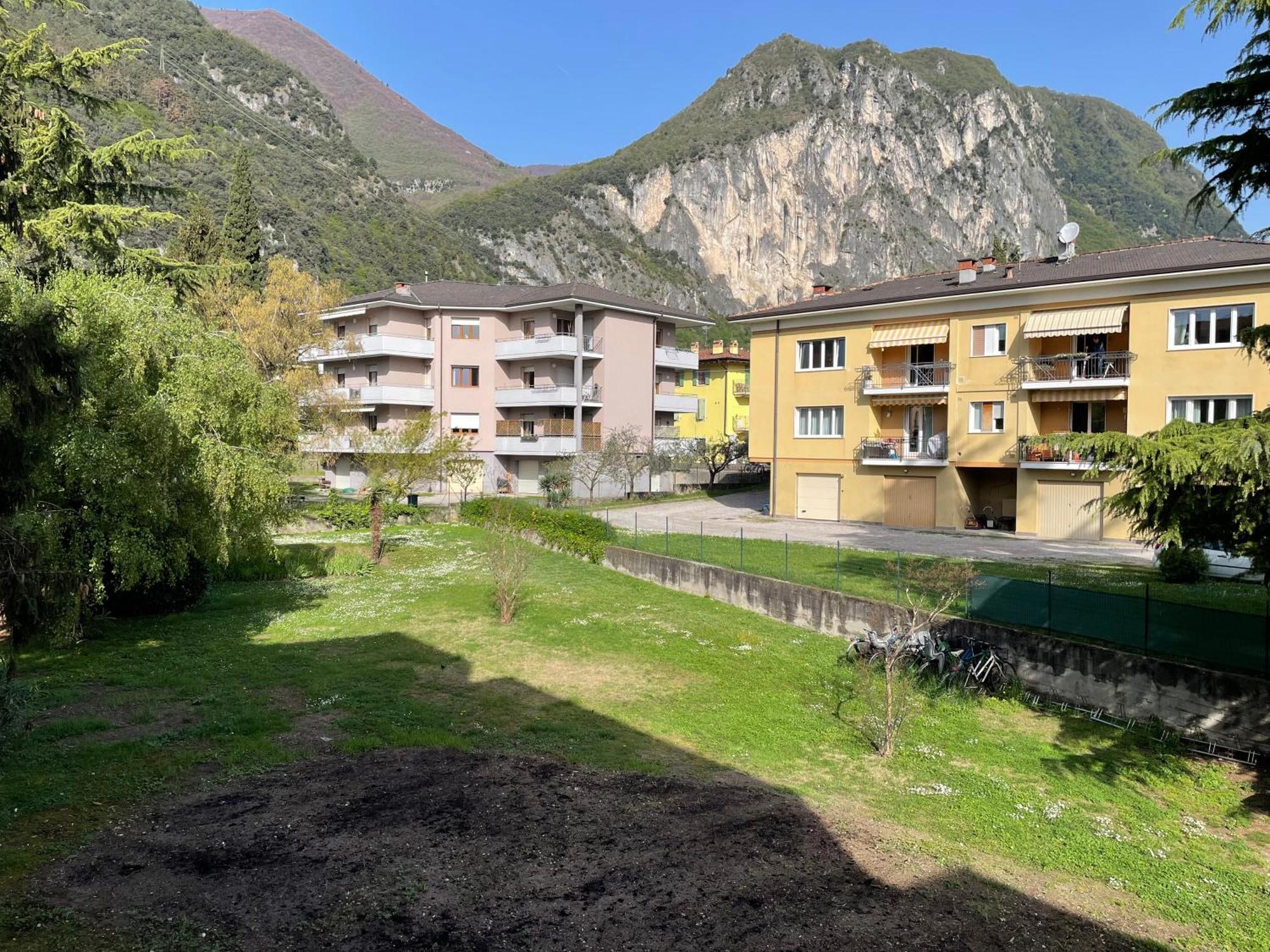 Appartamento Spazioso Con 3 Camere Da Letto ريفا ديل غاردا المظهر الخارجي الصورة