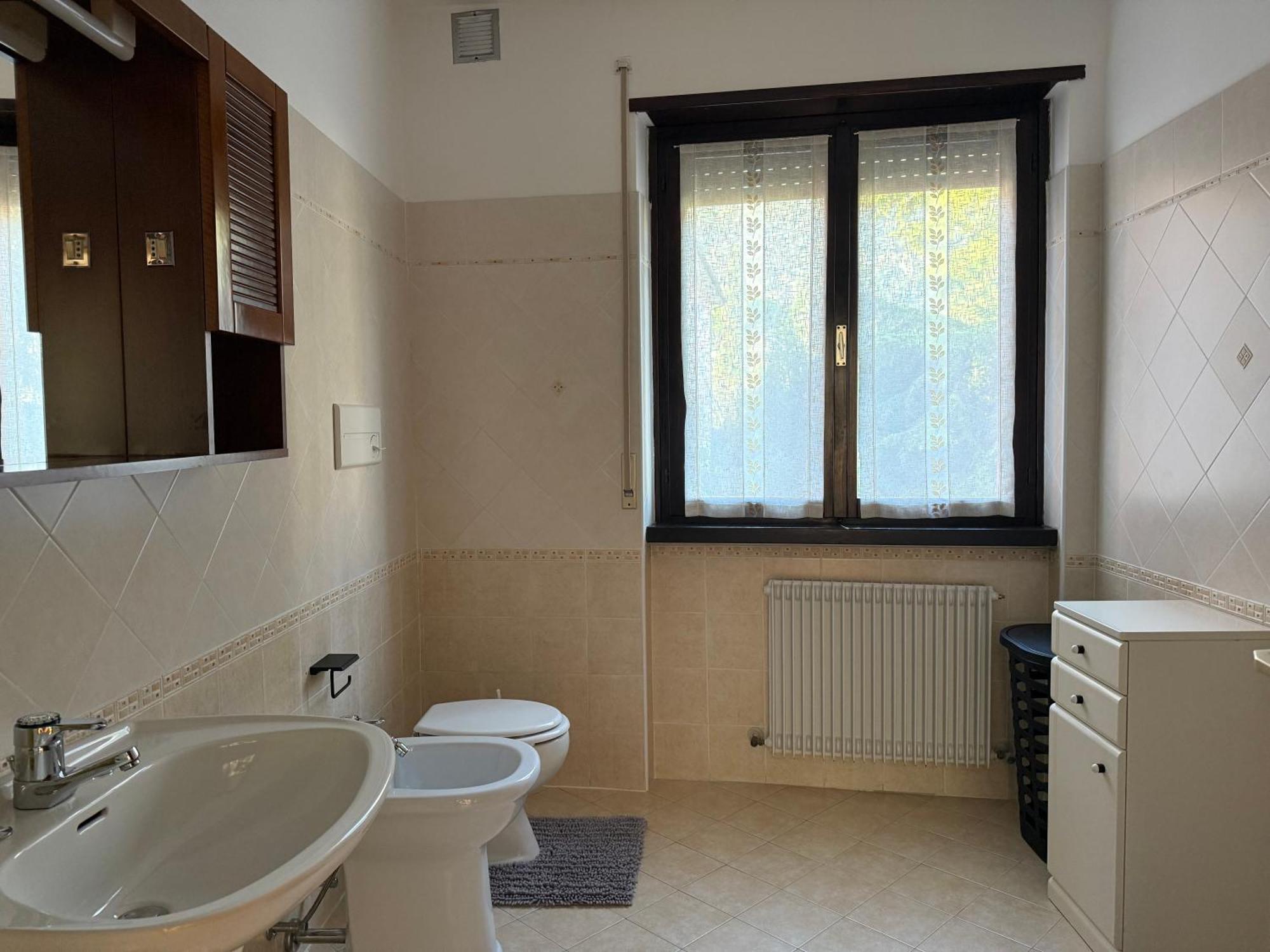 Appartamento Spazioso Con 3 Camere Da Letto ريفا ديل غاردا المظهر الخارجي الصورة
